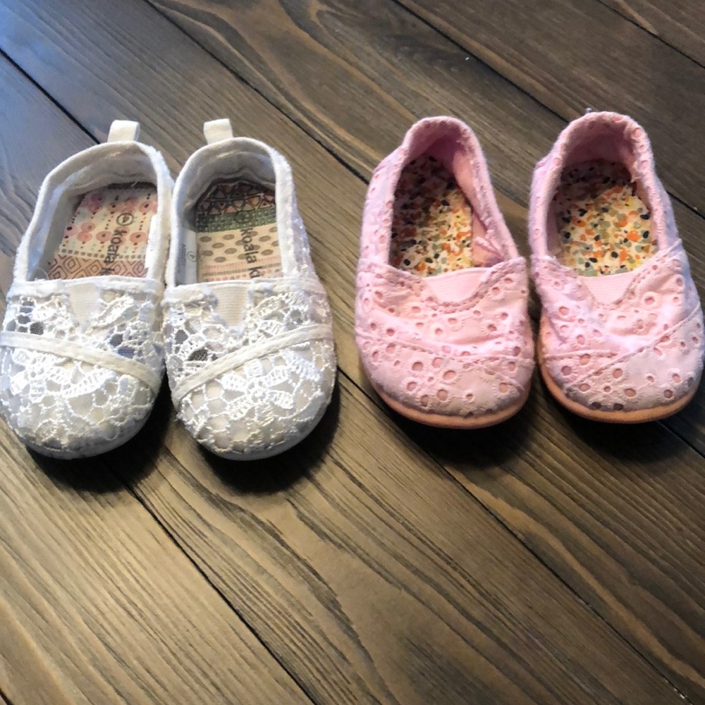 Koala Kids Lace Shoes | Size 4 | 2 pairs